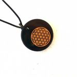 Кулон "Цветок жизни" (круг). Кулоны из шунгита.