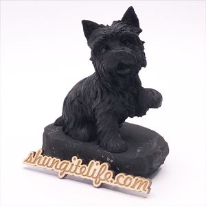 Фигурка собачки 10 см высотой. Фигурки из шунгита.