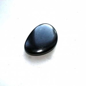 Unpolished tumbled shungite 1-3 cm 1000 g. Tumbled Shungite.