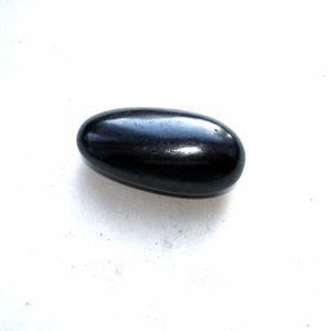 Рolished tumbled shungite 1-3 cm 100 g. Tumbled Shungite.